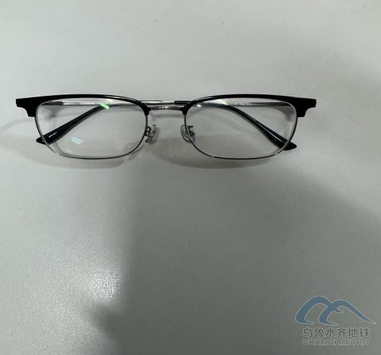 2025年10月12日地铁1号线站内遗失物品26.png 2025年10月12日地铁1号线站内遗失物品26.png