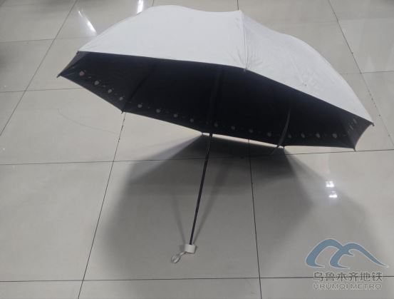 2025年10月15日地铁1号线站内遗失物品518.png 2025年10月15日地铁1号线站内遗失物品518.png